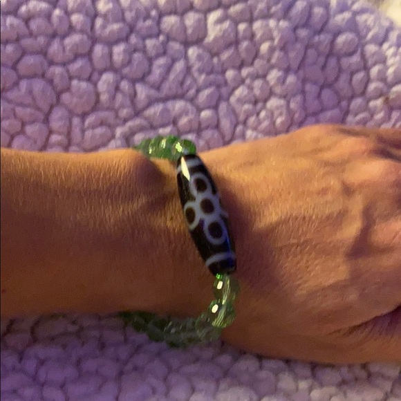 Bead bracelet - Picture 3 of 3